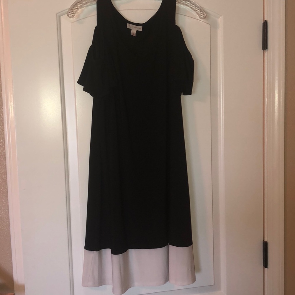 db black and white dress cold shoulders